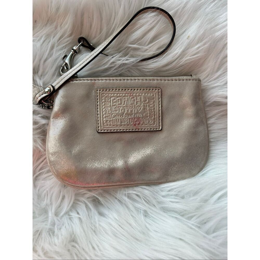 Coach Poppy Pearl Gold Metallic Wristlet Y2K